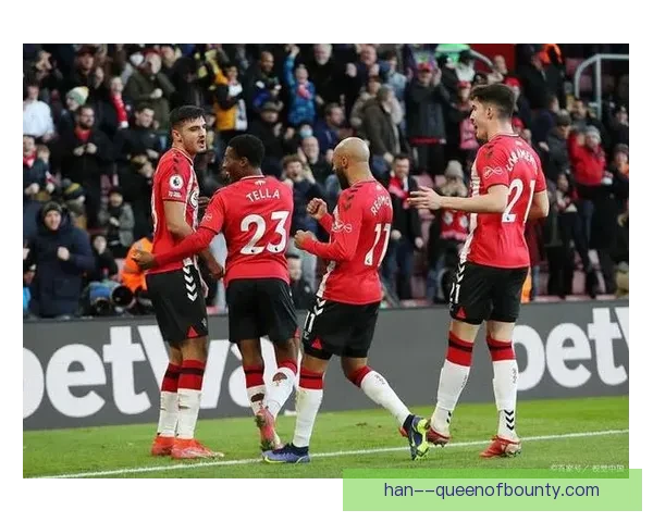 2025夏季转会重磅 萨尔茨堡红牛迎来澳洲神锋